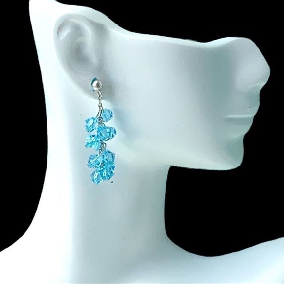 Sky blue faceted crystal sterling dangling earrings pierced - Picture 3 of 6